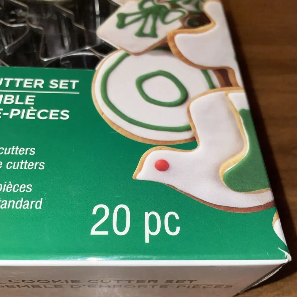Christmas Cookie Cutter Set Celebrate It 20pc Metal Bakeware 10 Shapes 174F